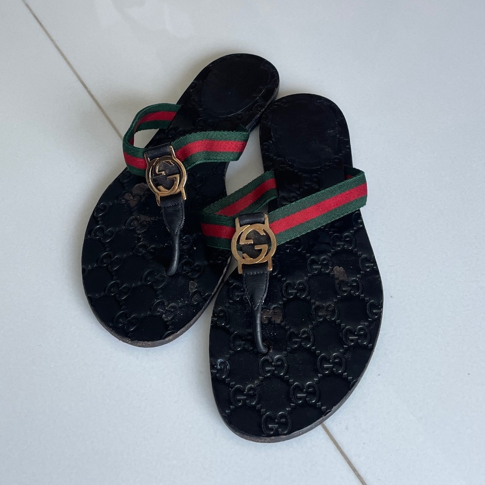 Authentic Gucci G Thong Sandals